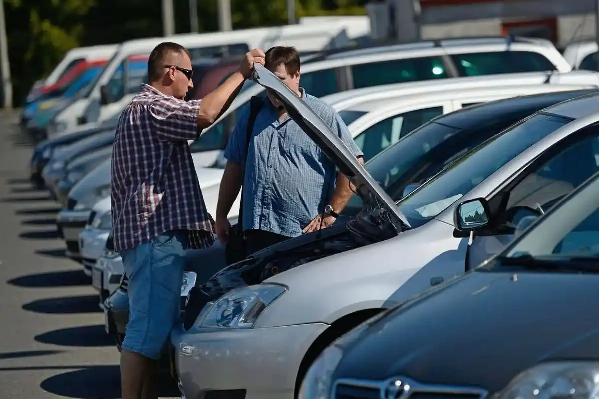 10 suosituinta lisävarustetta, jotka nostavat autosi arvoa myynnissä