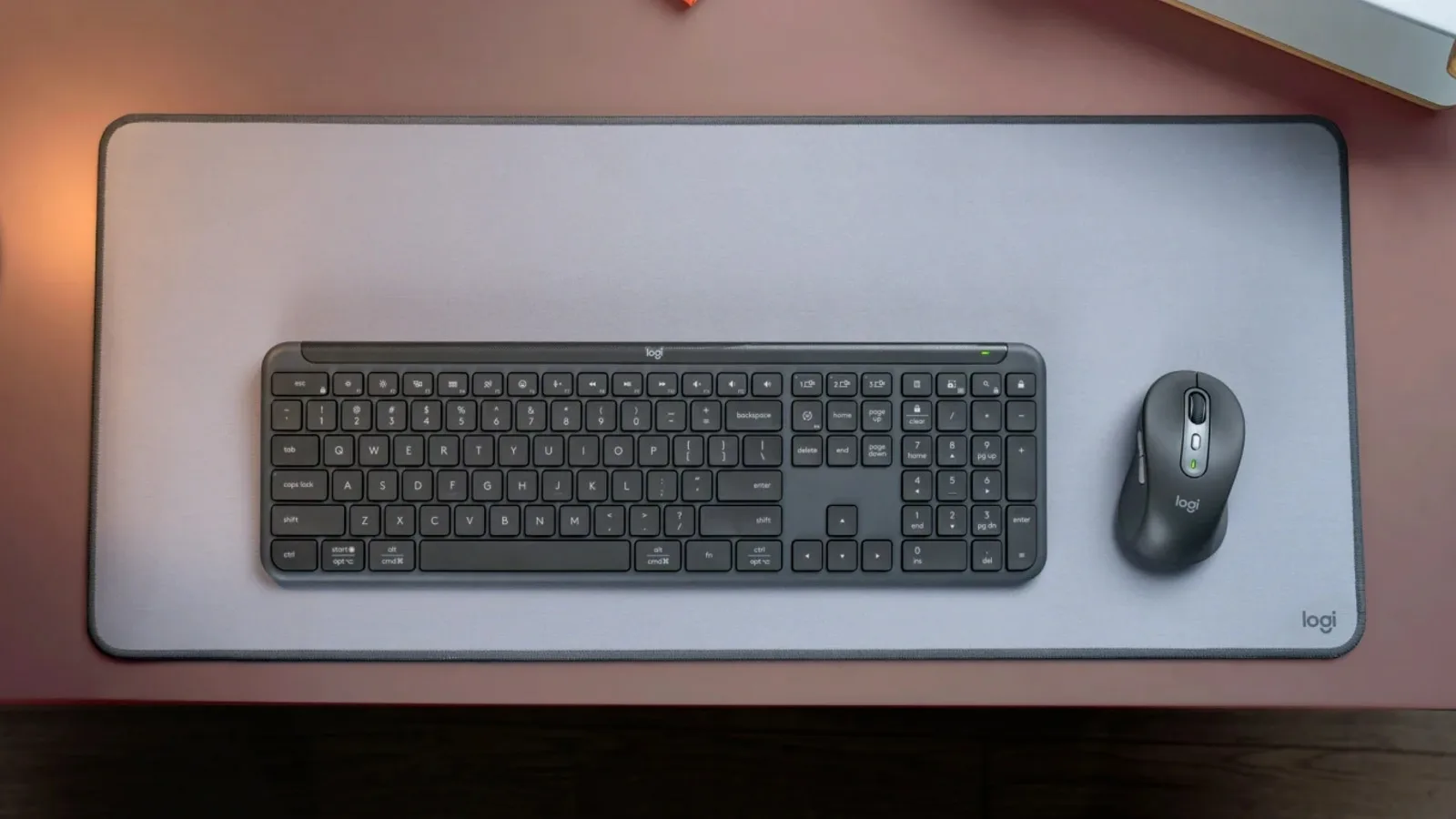 Logitech esittelee langattoman näppäimistön, joka saa virtaa tavallisesta lamppuvalosta ja kestää jopa 10 vuotta