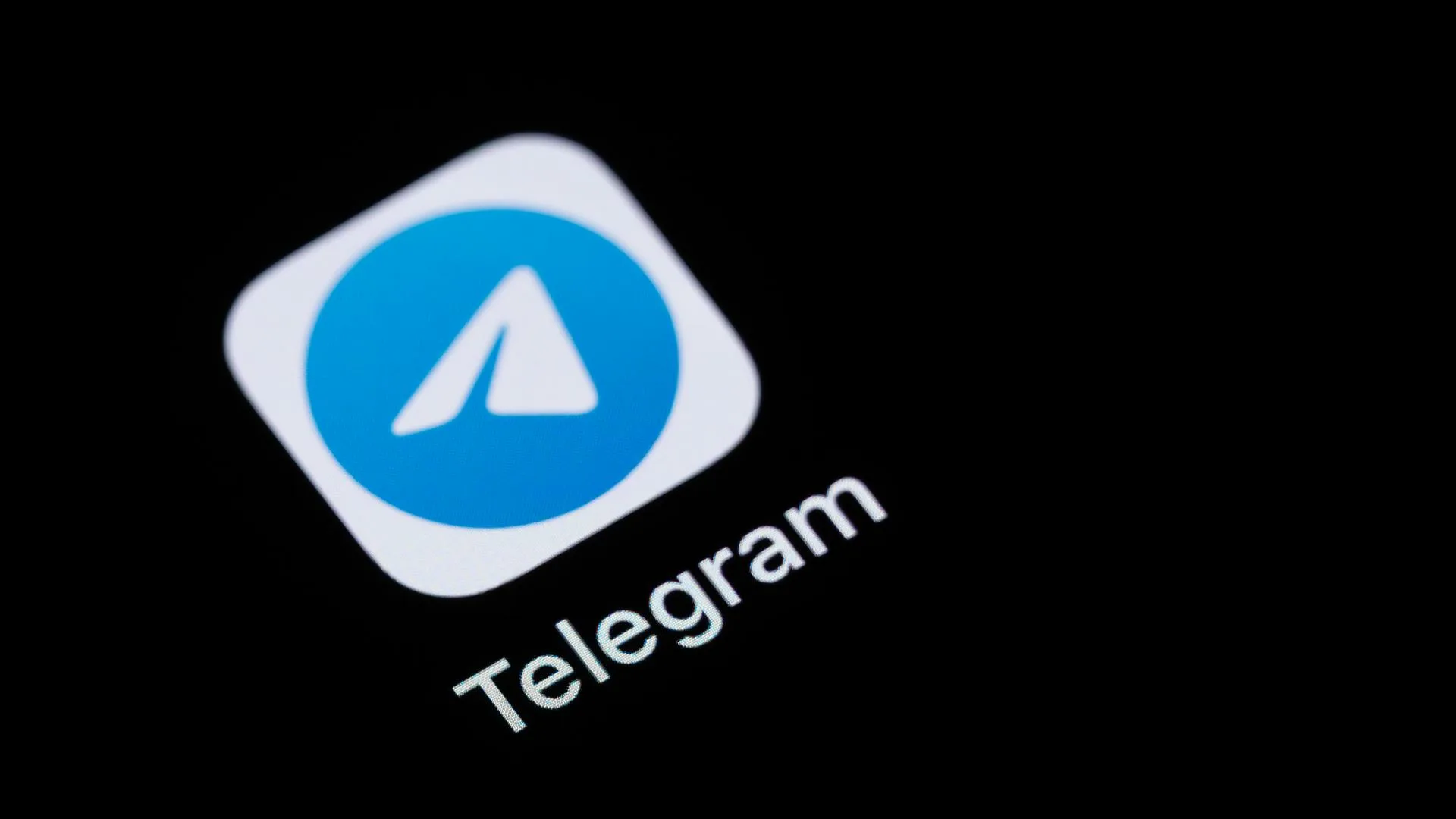 Telegramin päivitys: Lisää musiikkia profiiliin ja luo soittolista avatarin alle