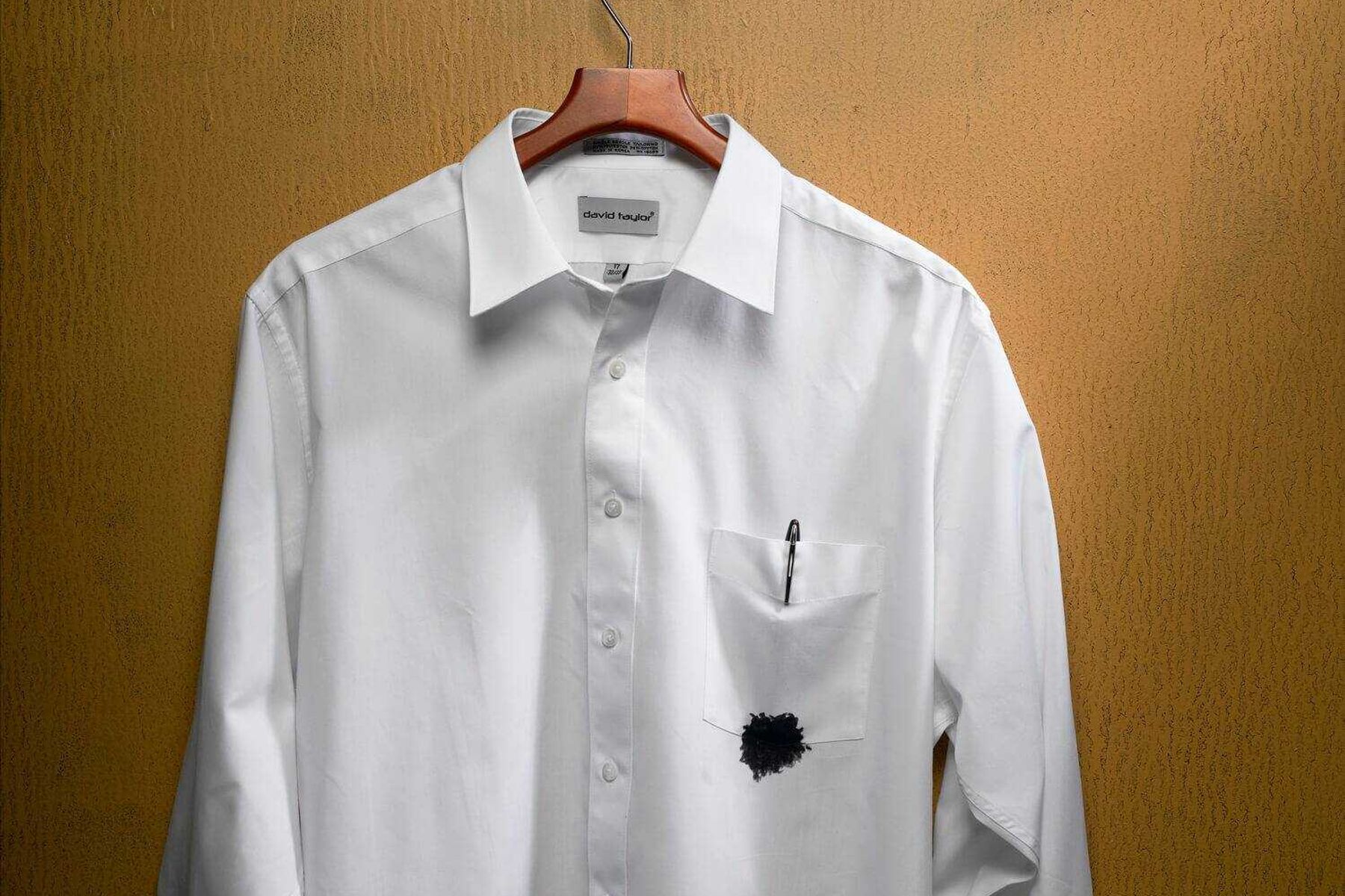 Kuinka poistaa mustetahrat vaatteista: Helppoja ratkaisuja arjen ongelmiin