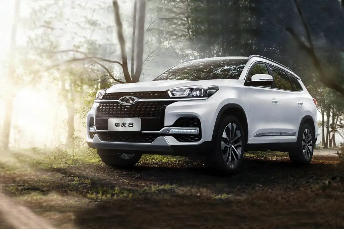 Ei BMW:tä, ei Ferrarikaan: Britanniassa valittiin "Auton vuoden 2026" – ja voittaja on kiinalainen sensaatio, joka muuttaa koko pelikenttää