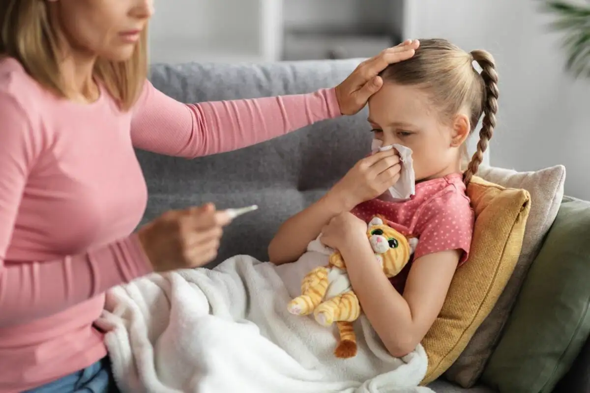 Paljasjalkaisuus, veto ja kylmä ilma eivät anna flunssaa – vaikka isoäiti vannoi toista