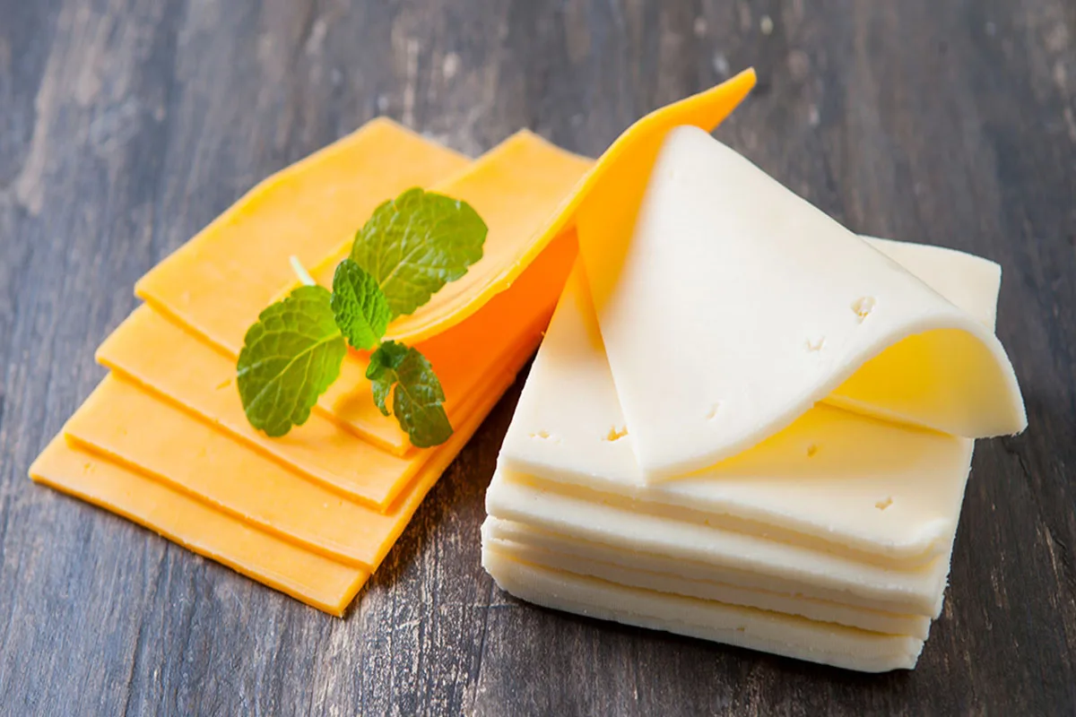 Huonoin juusto suolistollesi – tämä yksi juustotyyppi on syy, miksi vatsasi ei koskaan tunnu täysin hyvältä