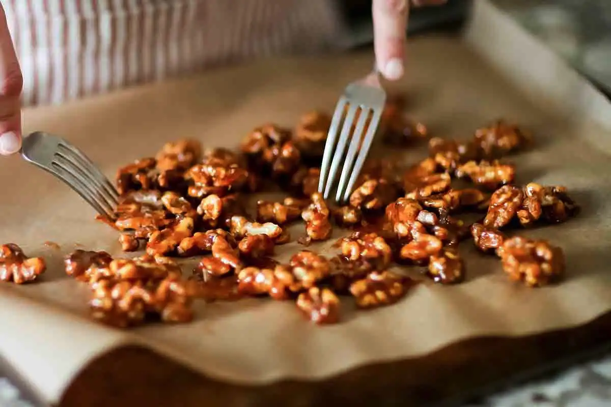 Nämä 6 lisäainetta kaurapuuroon kannattaa jättää pois: Asiantuntijat paljastavat syyt