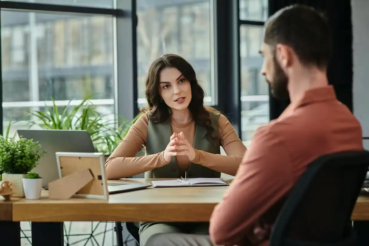 Missä näet itsesi viiden vuoden päästä? – Näin vastaat työhaastattelun pelottavimpaan kysymykseen ja saat rekrytoijan vakuuttuneeksi sekunneissa