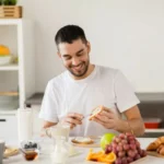 Onnellisuus Sulatellaan: Miten Syömisesi Todella Vaikuttaa Mielialaasi – Sillä Suolisto Aivot akseli On Todellinen