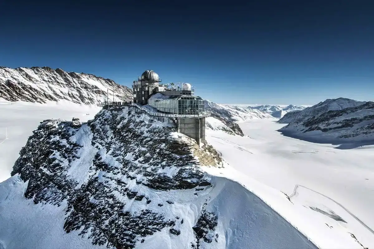 Kahdeksan kohdetta, jotka ovat jo nyt täysin rikki turismista – älä ainakaan vuonna 2026 lisää öljyä tuleen