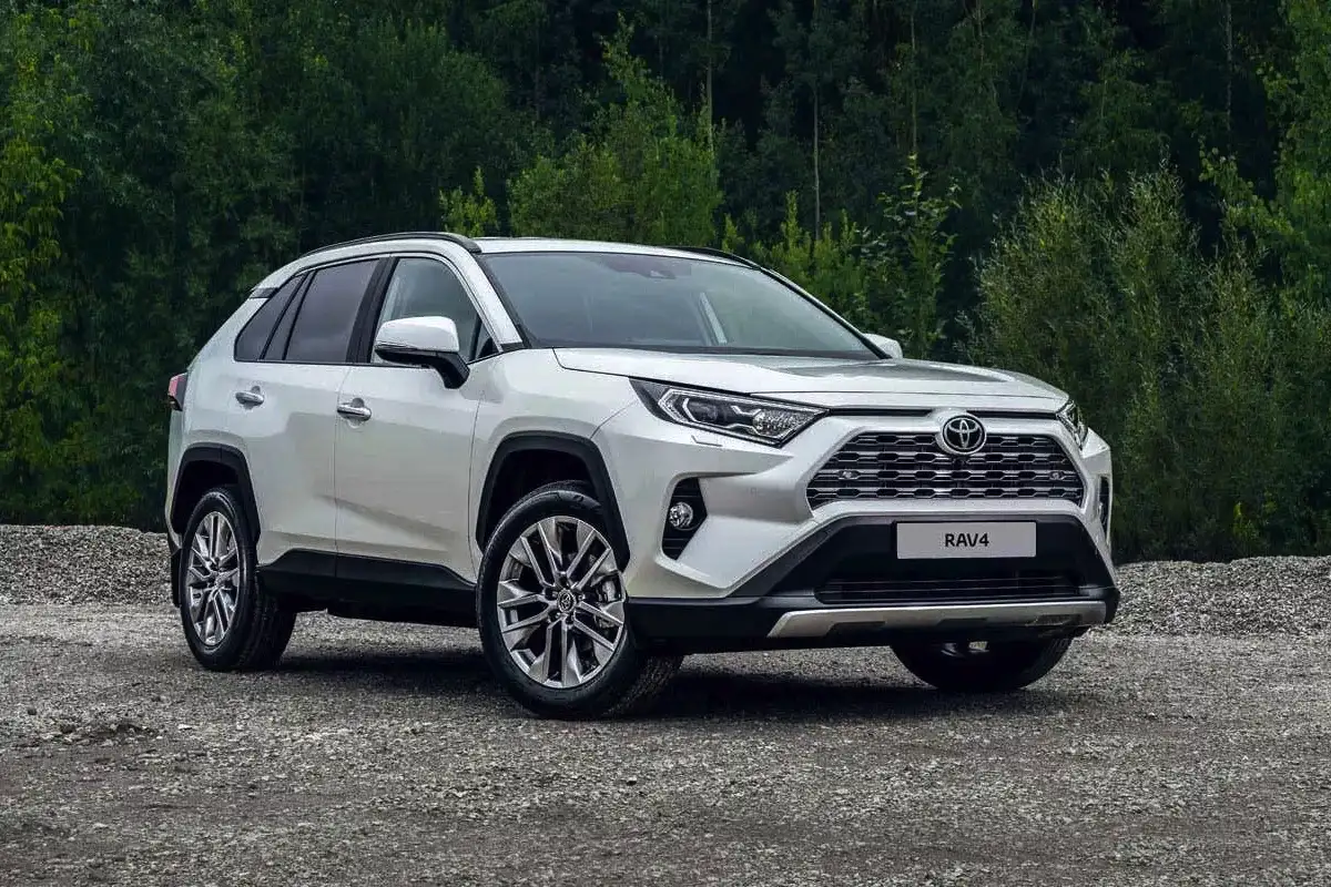 Top 3 likvidimpiä SUV:eja Suomessa: mitä ostaa, jotta myyt myöhemmin kannattavasti